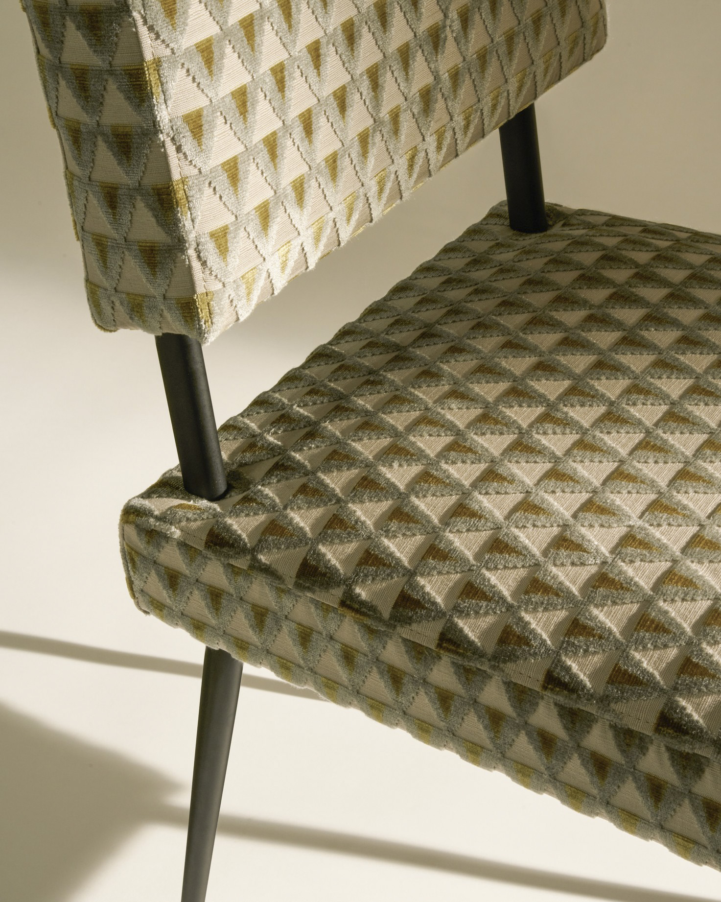 Gubi M-Chair Dining Chair